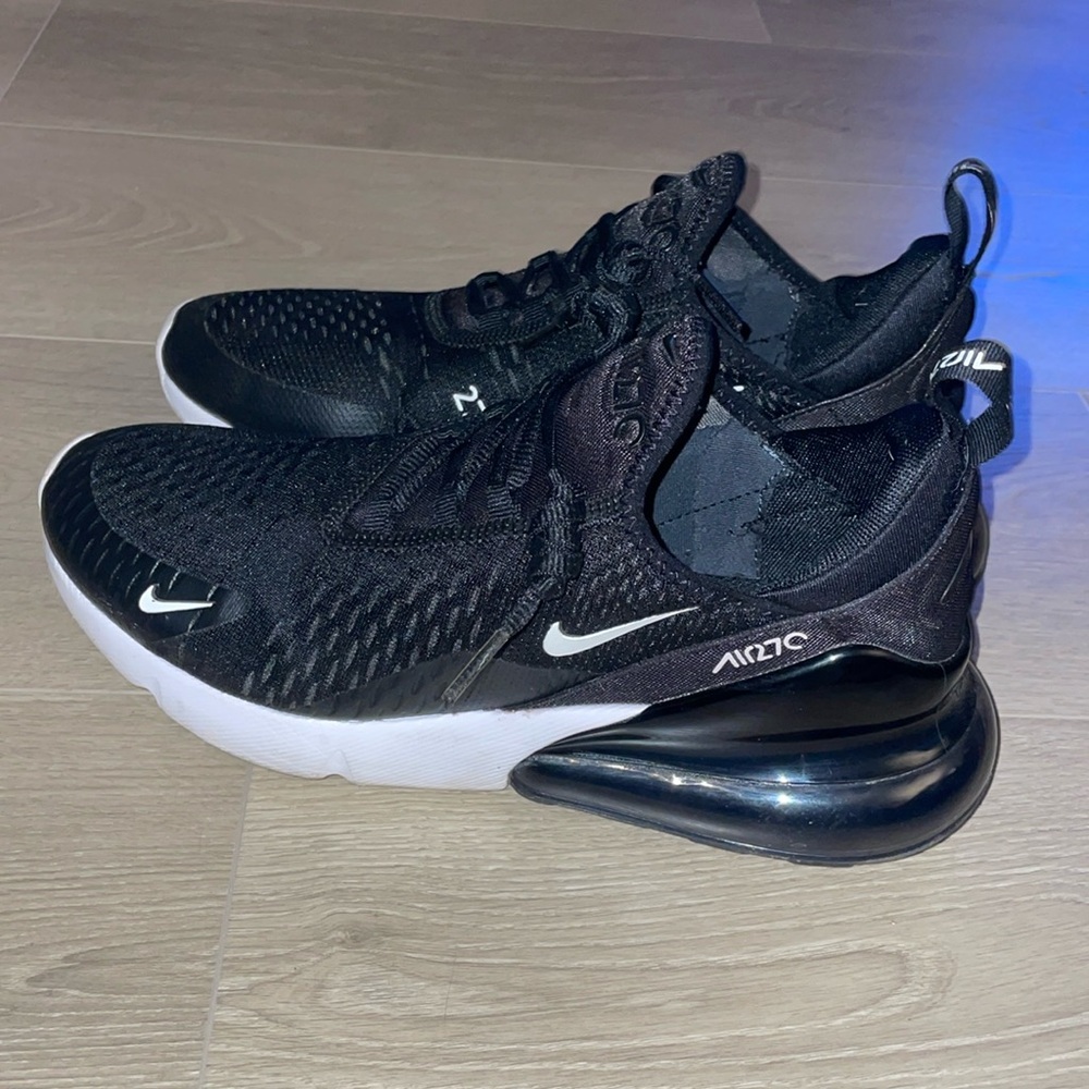 Women’s Nike Air Max 270